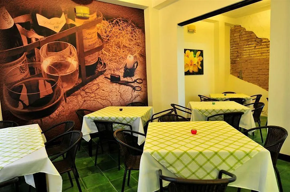 ****  Aw Hotel Puerta De San Antonio Cali Colombia